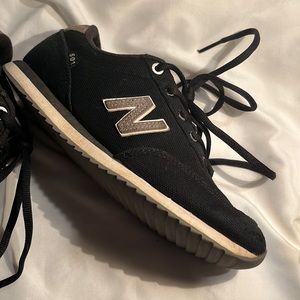 New Balance Black 501 shoes